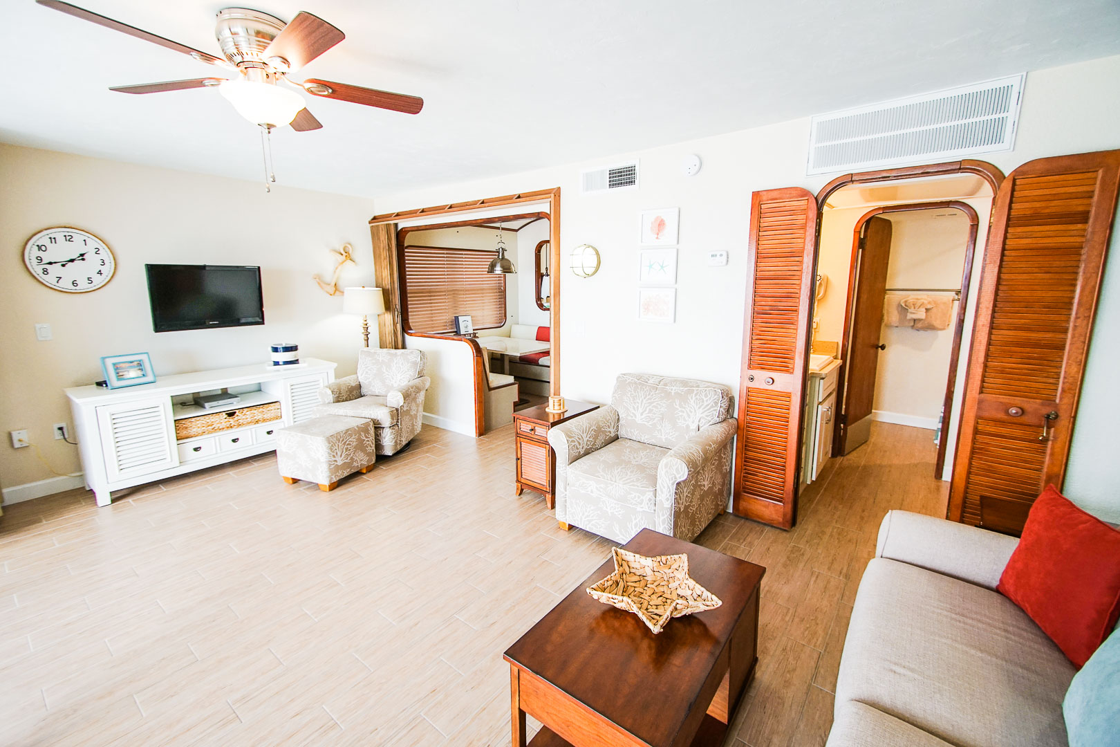 Mariner's Boathouse - Unit Interior - Living Room